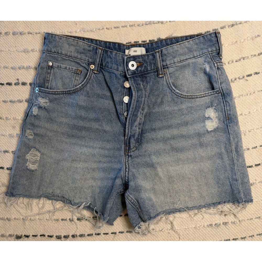 HM High Waisted Distressed Denim Shorts Light Wash Button Fly Size 8